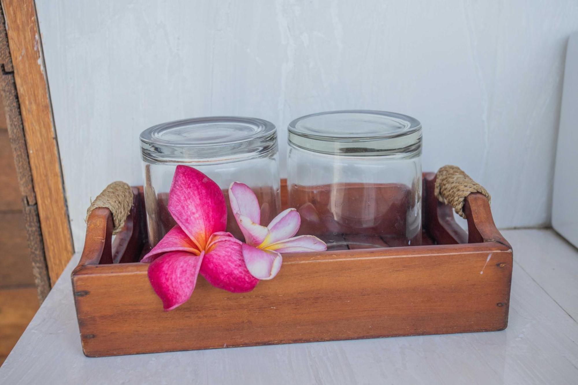 Lembongan Mantra Huts Otel Nusa Lembongan Dış mekan fotoğraf